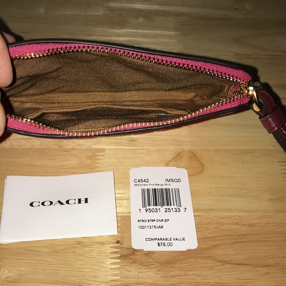 Coach Corner Zip Wristlet In Colorblock w/ Stripe - Picture 12 of 16